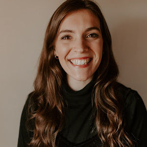 Meet your Posher, Abigail
